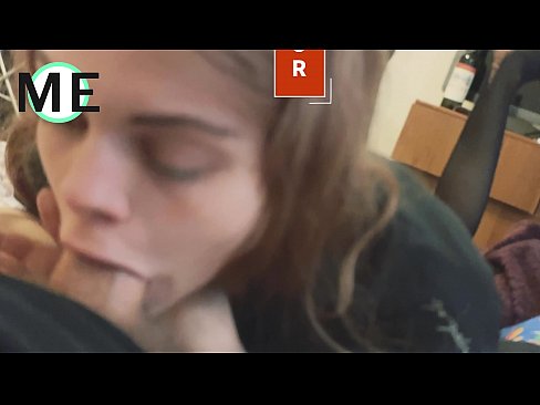 ❤️ Hrdlo vtáka, roztrhané pančuchy a roztrhané podpätky pekné stretnutie Super porno na nás ❤